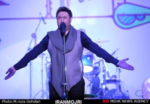 ایران مجری: محمد علیزاده