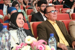 مصاحبه با فریبا علومی یزدی رییس هفتمین جشنواره مجریان 