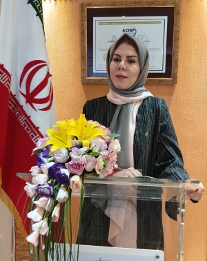 فریبا صدری مدرس  فن بیان و سخنوری 